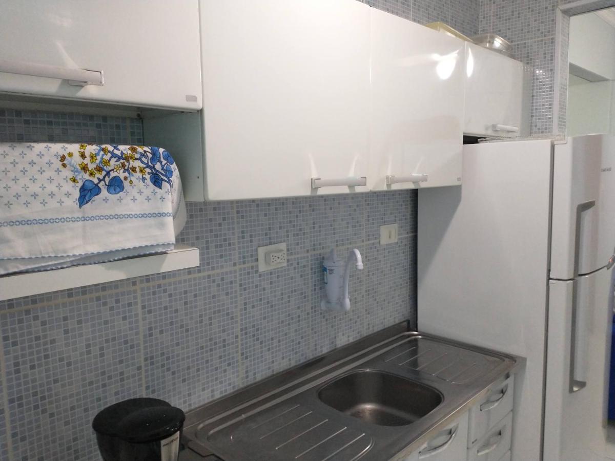 Apto em Santos, Condomínio Frente ao Mar, Garagem, Internet 250MB, Wifi e Netflix Grátis, Smart TV, 1 Dorm Santos  Esterno foto
